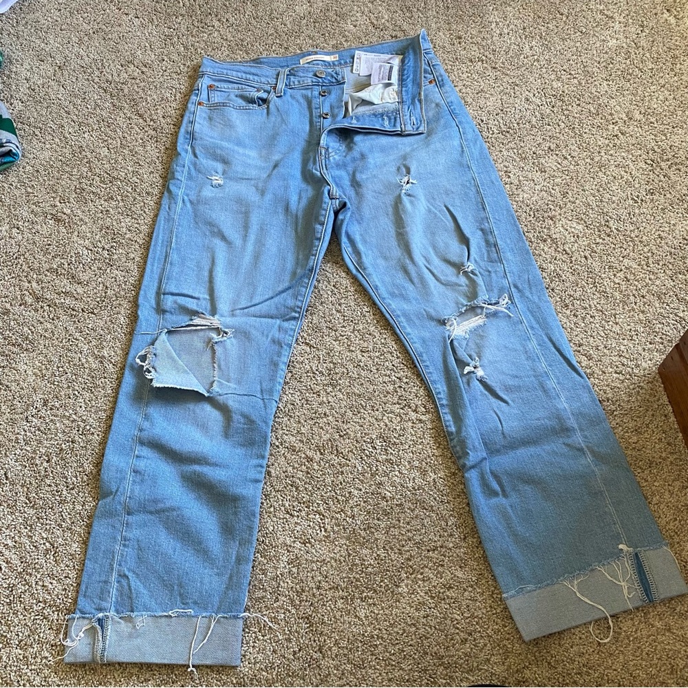 Levi’s Wedgie Straight